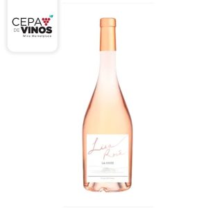 Lisa Rose - Chateau La Coste